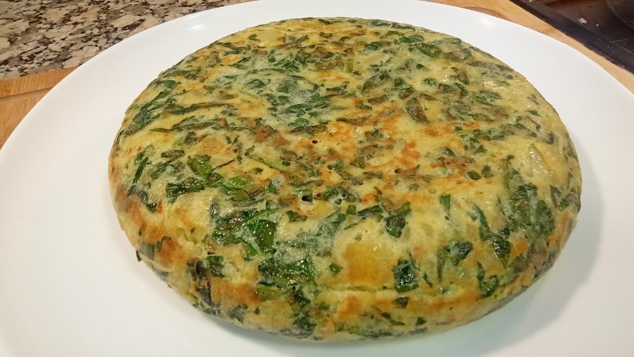 Deliciosa y jugosa TORTILLA DE PATATAS Y ESPINACAS otra forma de comer sano 