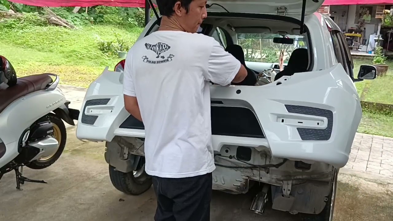 Upgrade bumper belakang ayla 1.0 #ayla #agyaaylaholic #agyaaylaindonesia