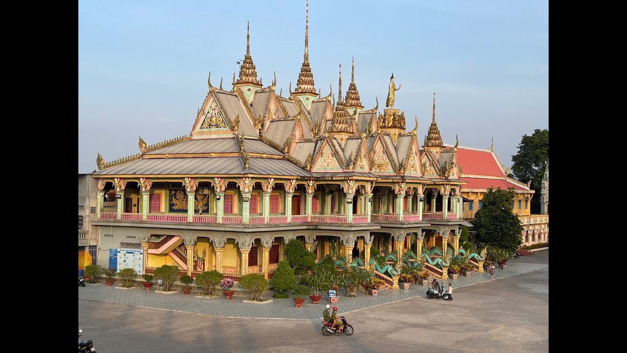 Phần 2: Vòng Quanh Sóc  Trăng (tour: Sài Gòn - Sóc Trăng - Bạc Liêu, An Giang)