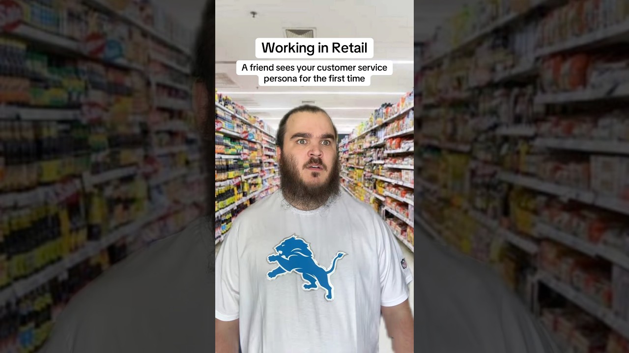Друг впервые видит вашу персону из службы поддержки клиентов | Retail Life #retail #shorts