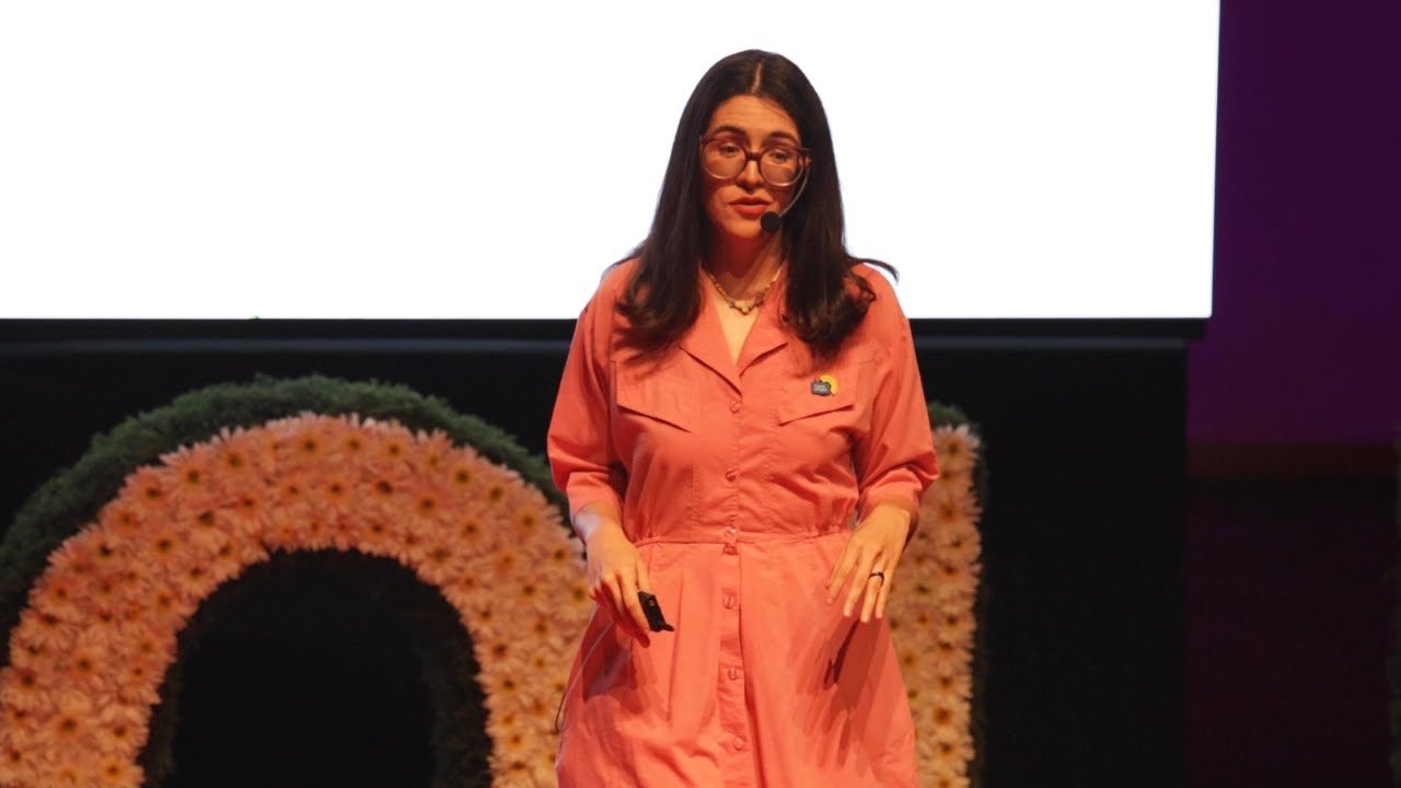 ¿Cómo reinventarse en la era de la inteligencia artificial? | Mariana Pedroza | TEDxToluca