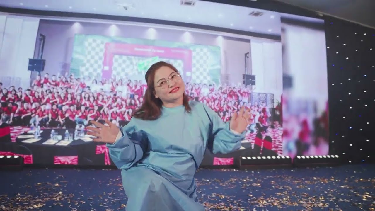 VT healthcare - Kick Off 2025 - Sải bước Surgical Gowns - Tự hào Việt Tiến