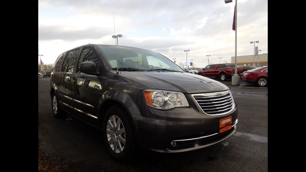 Used 2016 Chrysler Town & Country Touring 3.6L V6 FWD- Elk River, Rogers, Maple Grove, Plymouth, MN