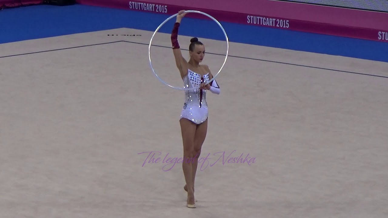 Anna RIZATDINOVA (UKR) hoop - 2015 Stuttgart worlds Qualifs