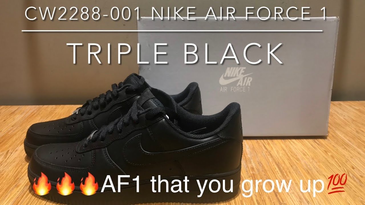 Nike Air force 1 &ldquo;07&rdquo; (CW2288-001) Triple Black on feet.