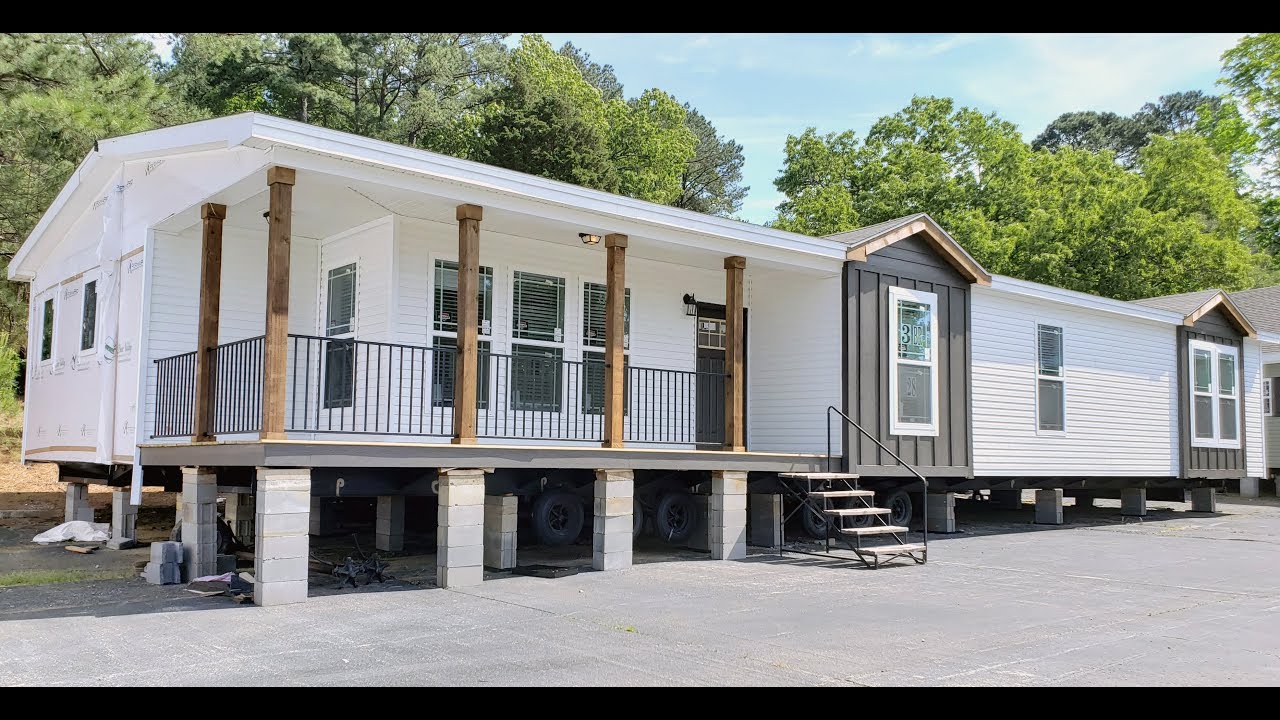 THE FARMHOUSE 32 X 74 3 BEDS 2.5 BATHS APPROX. 2100 SQ FT BY DEER VALLEY