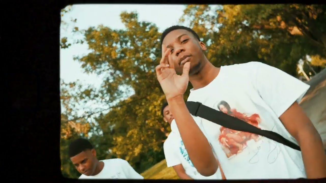 CMTG MAK - TRAPTOPIA FT. LUL TEEJH ( OFFICIAL MUSIC VIDEO )