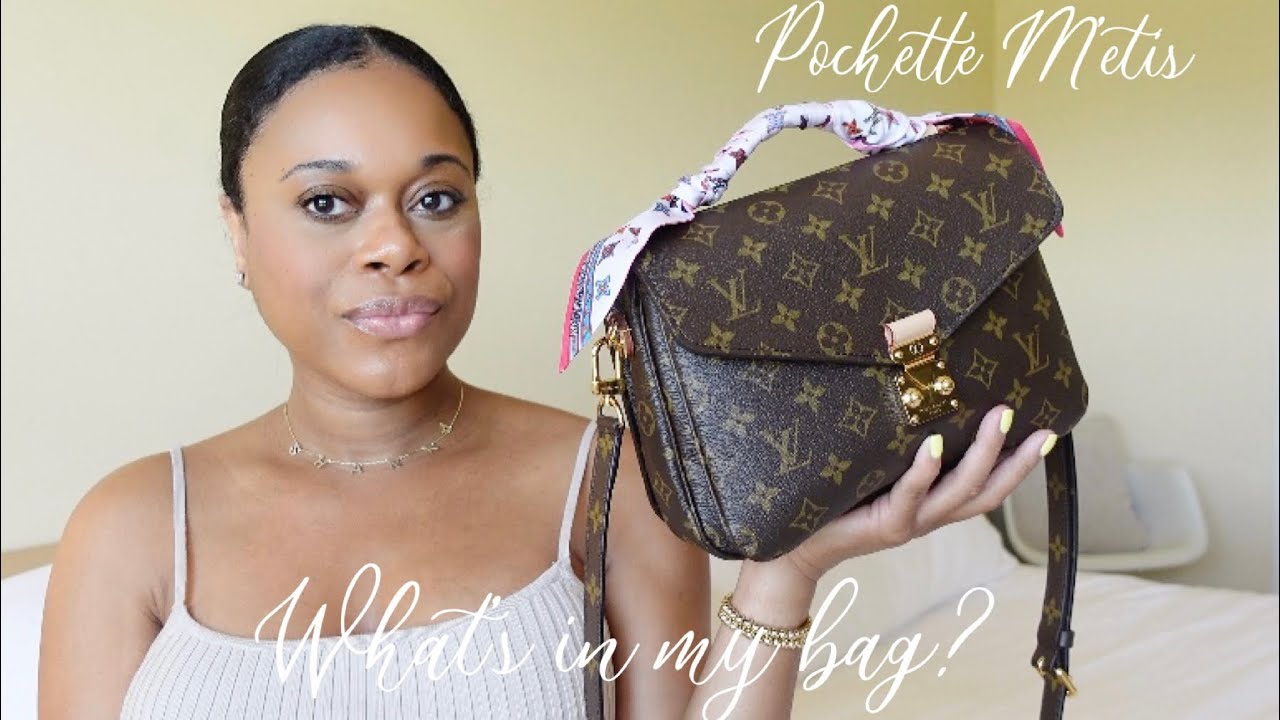 What's In My Bag? (Louis Vuitton Pochette M'etis)