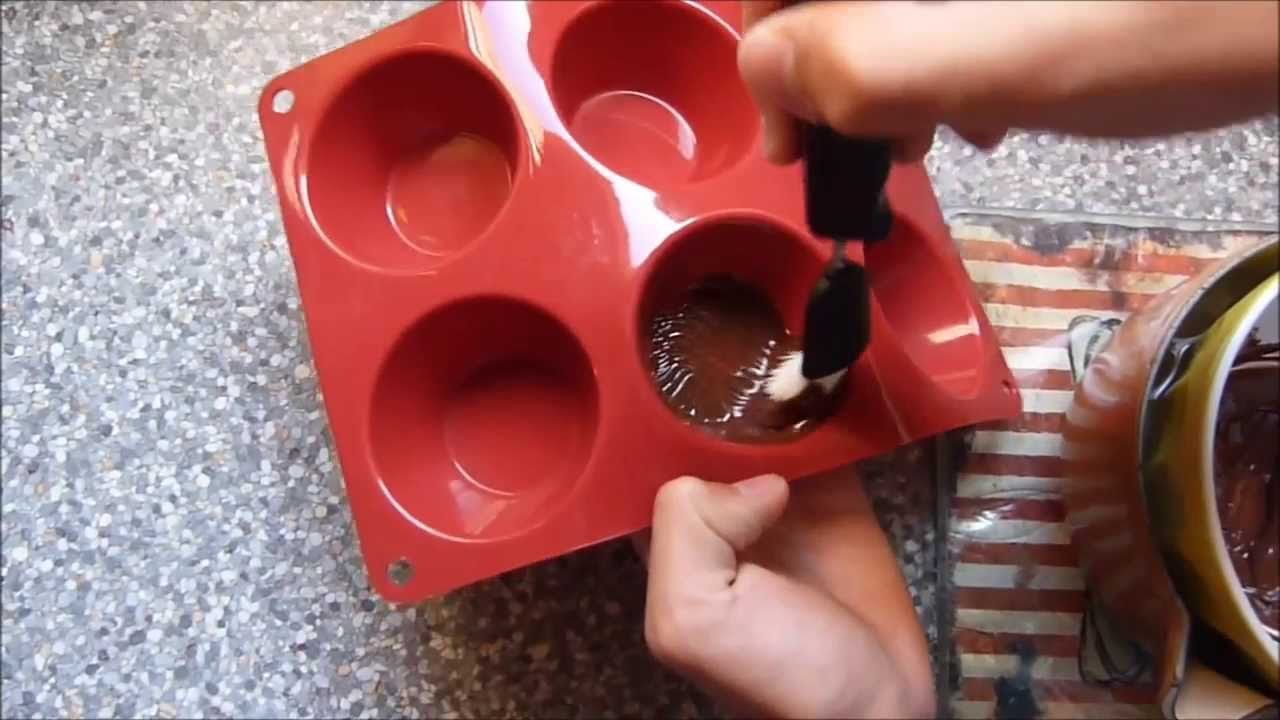 Coques en Chocolat : 1er Couche