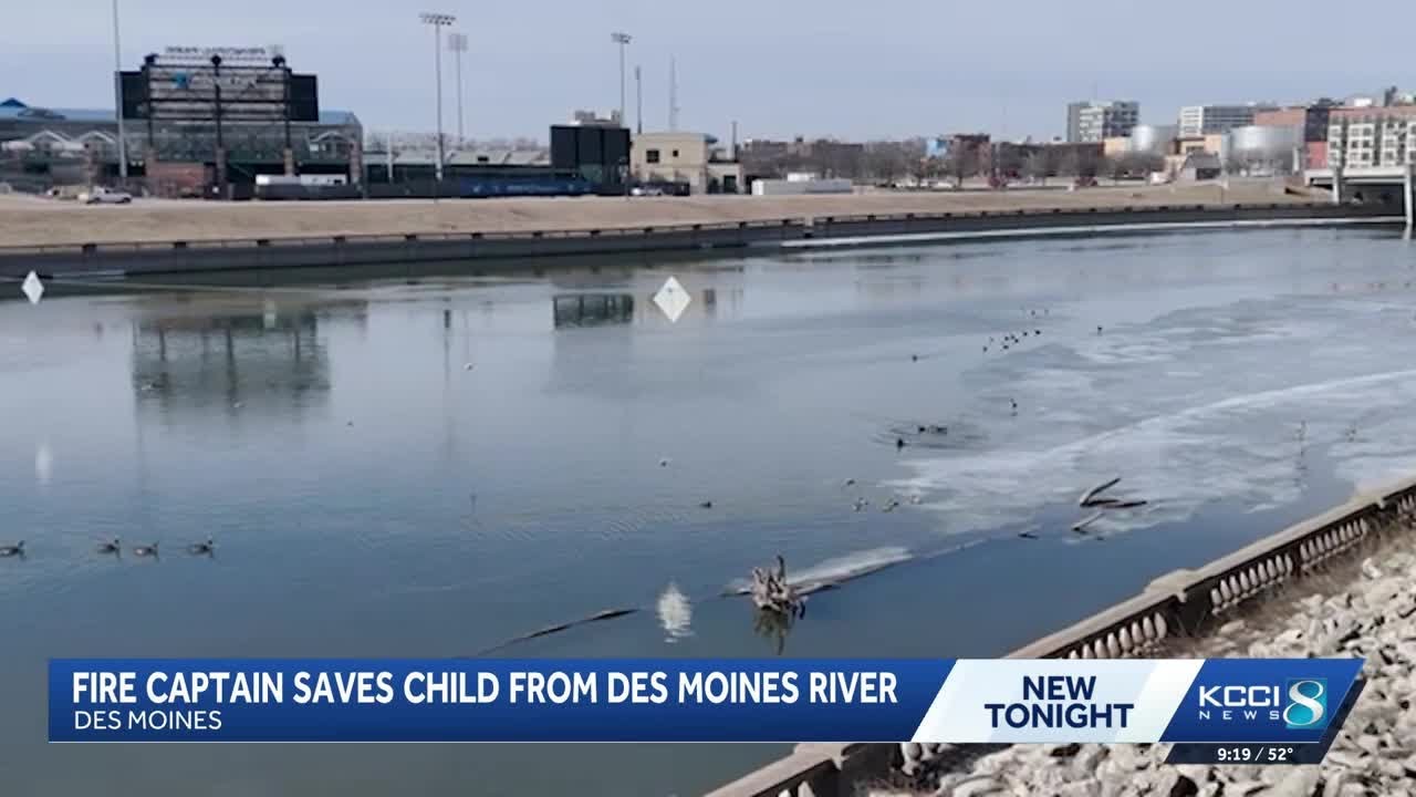 Des Moines firefighter honored for heroic river rescue