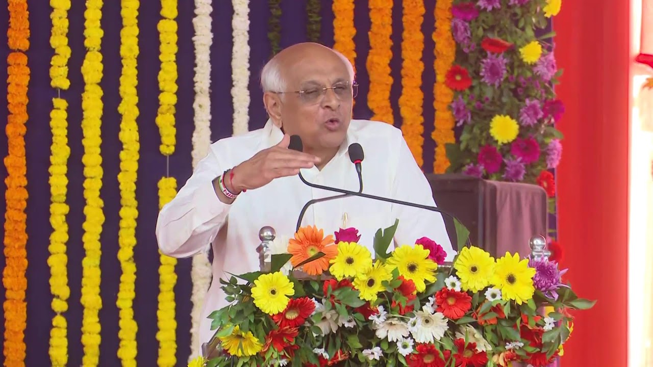 CM dedicated & lays foundation of development works of Khambhat city & Anand district