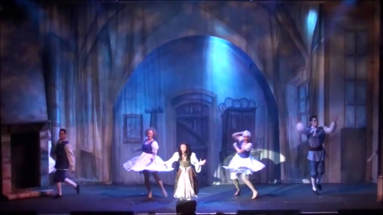 Seanie Anton PANTO CHOREOGRAPHY