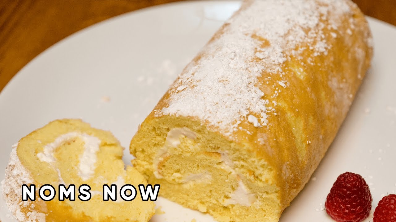 Vanilla Cake Roll: No Towels, No Cracks