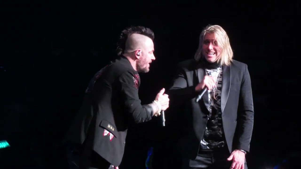 Dont Wanna Go Home Tonight - Three Days Grace , All State Arena, Rosemont IL, 03-09-26