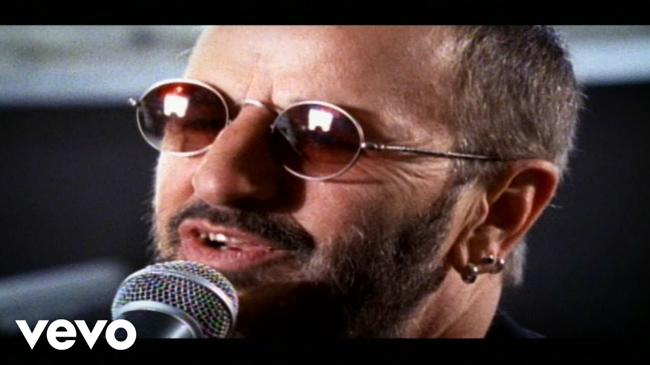 Ringo Starr - La De Da (Official Music Video)