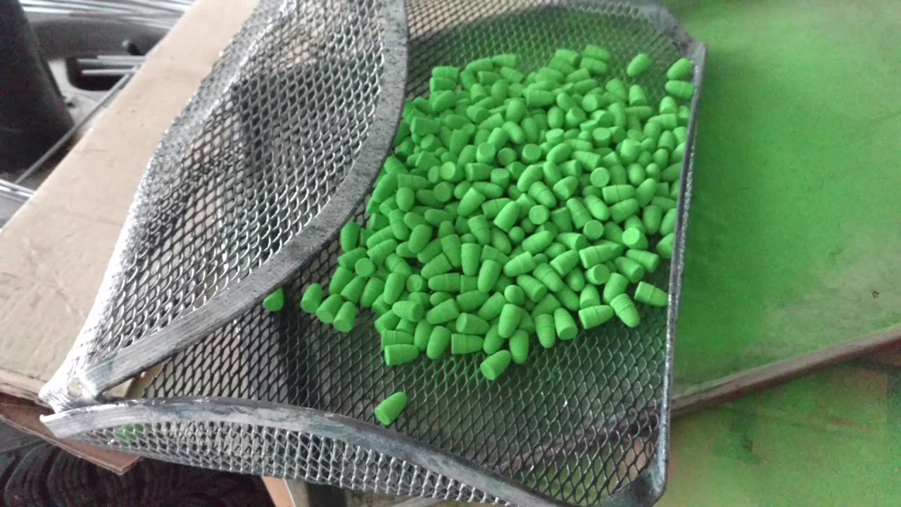 Tips for solving problems with powder coated bullets.