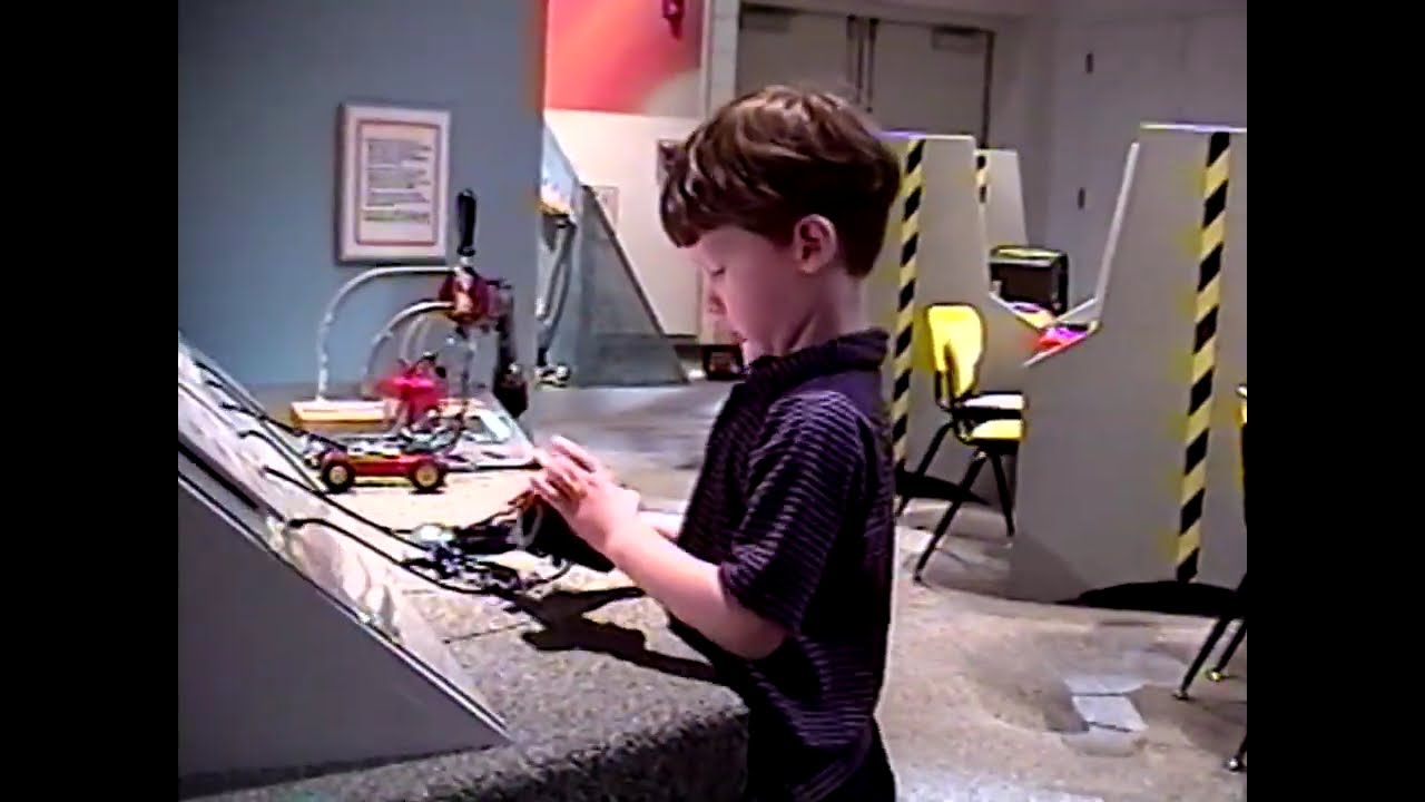 Hands-on House Children's Museum of Lancaster - Summer 2001 with Three-Year-Old Joshua