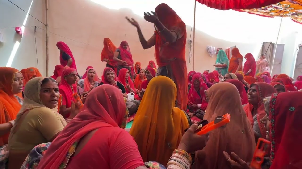 रोम भजन नहीं पायो मन मारो माया मैं लागो #marwadi #youtubeshorts #fypシ゚viral #dance #bhajankirtan