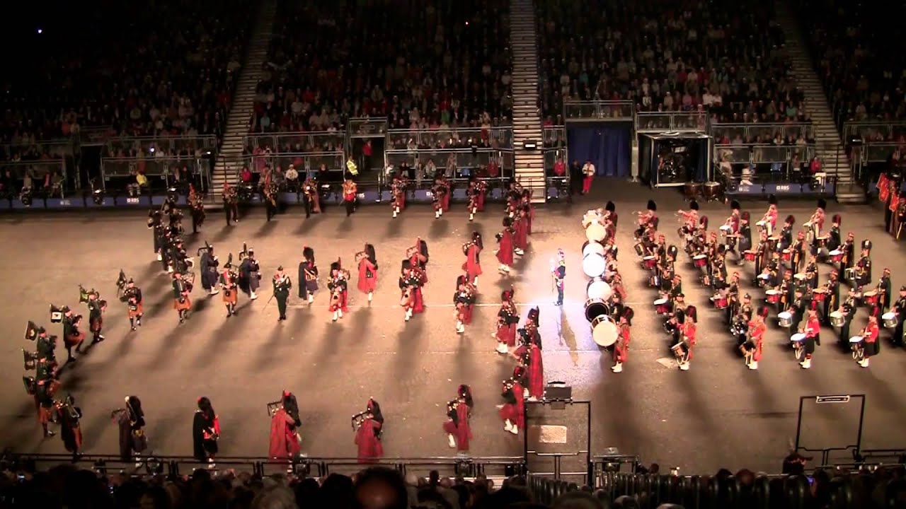 Edinburgh Military Tattoo 2013 Massed Pipes HD