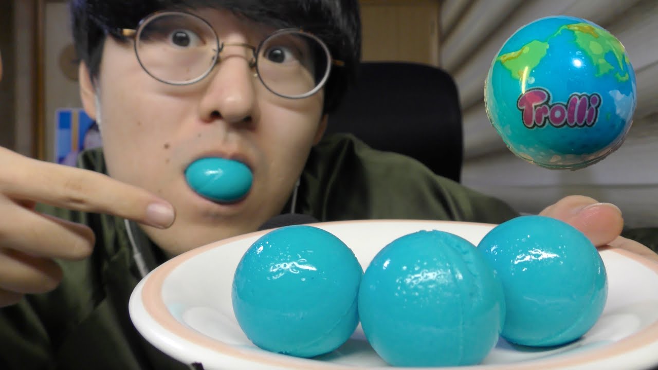 【ASMR】地球グミの咀嚼音がすごい