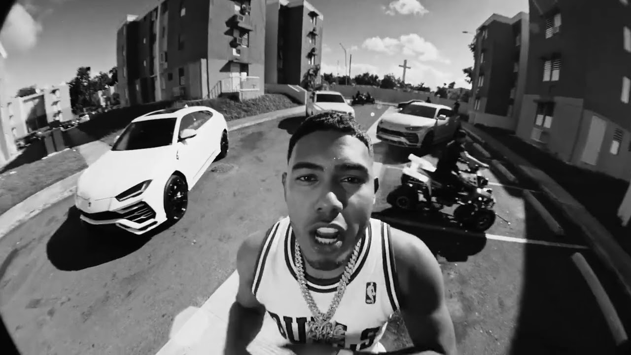 Myke Towers x Eladio Carrion Type Beat - 