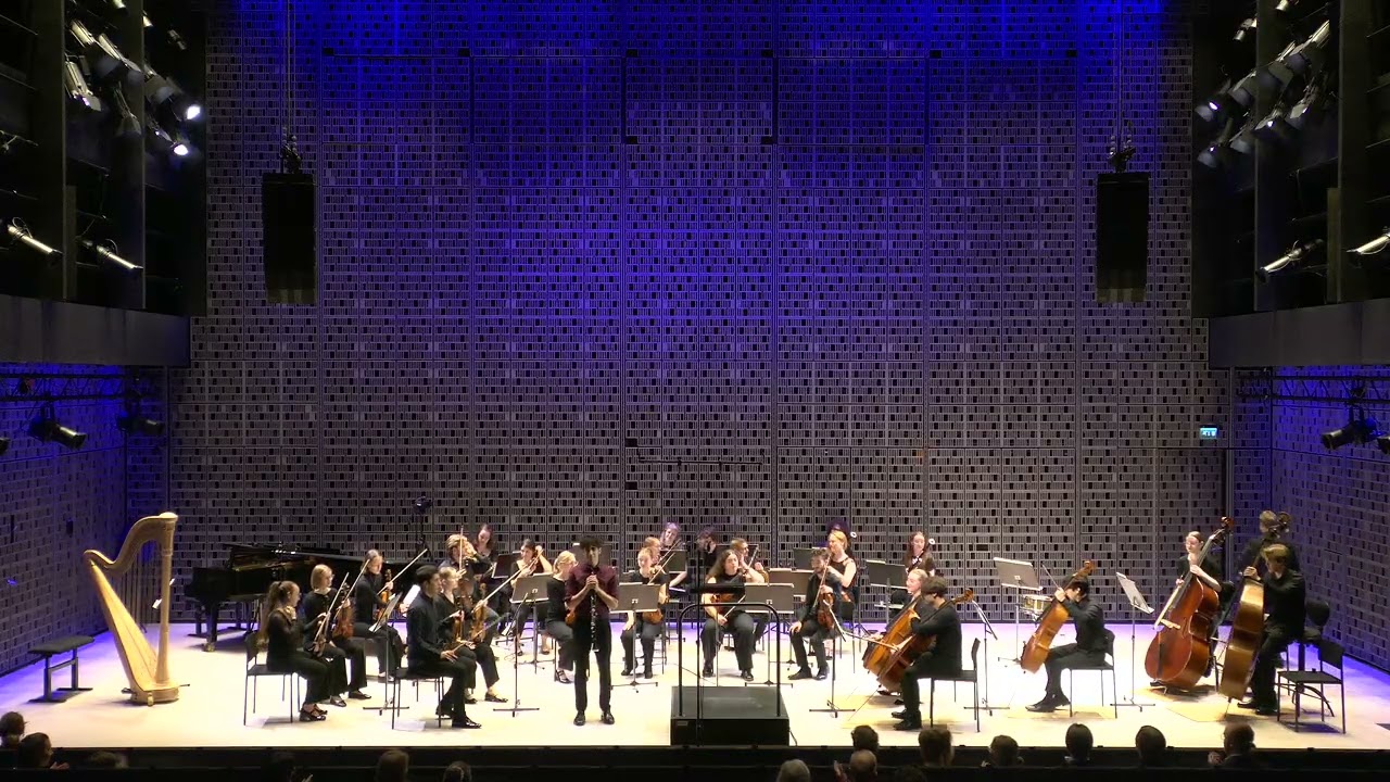 Mozart Clarinet Concerto K.622 - Rocco Barenghi
