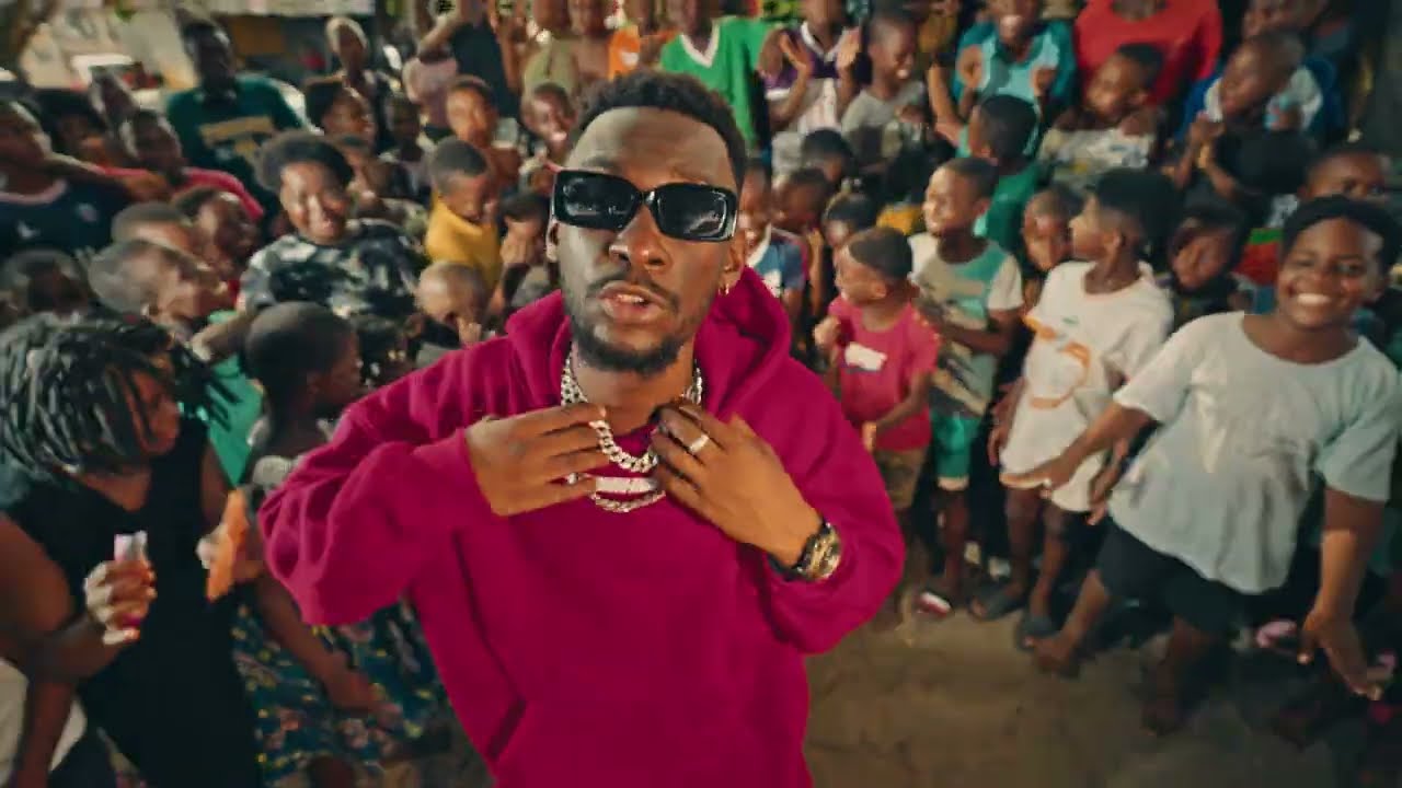 KADIROV MANIA - REMUE LES REINS (ENLEVE TON PIED DEDANS ) VIDEO OFFICIAL