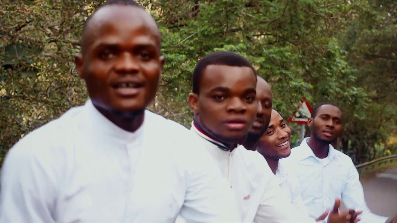 Mueji wa Bishima nouveau clip du Fr Benjamin Kayombo
