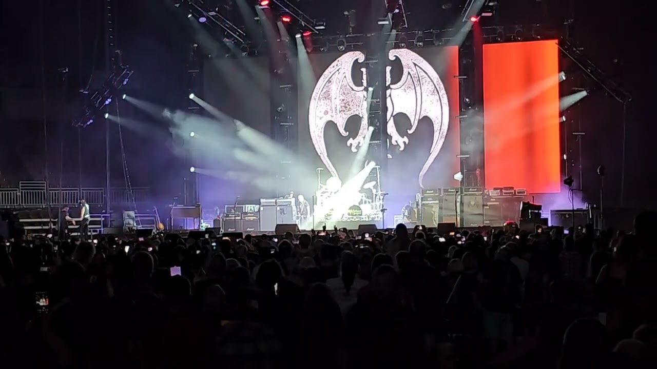 Hollywood Vampires 07/29/2023 SNHU