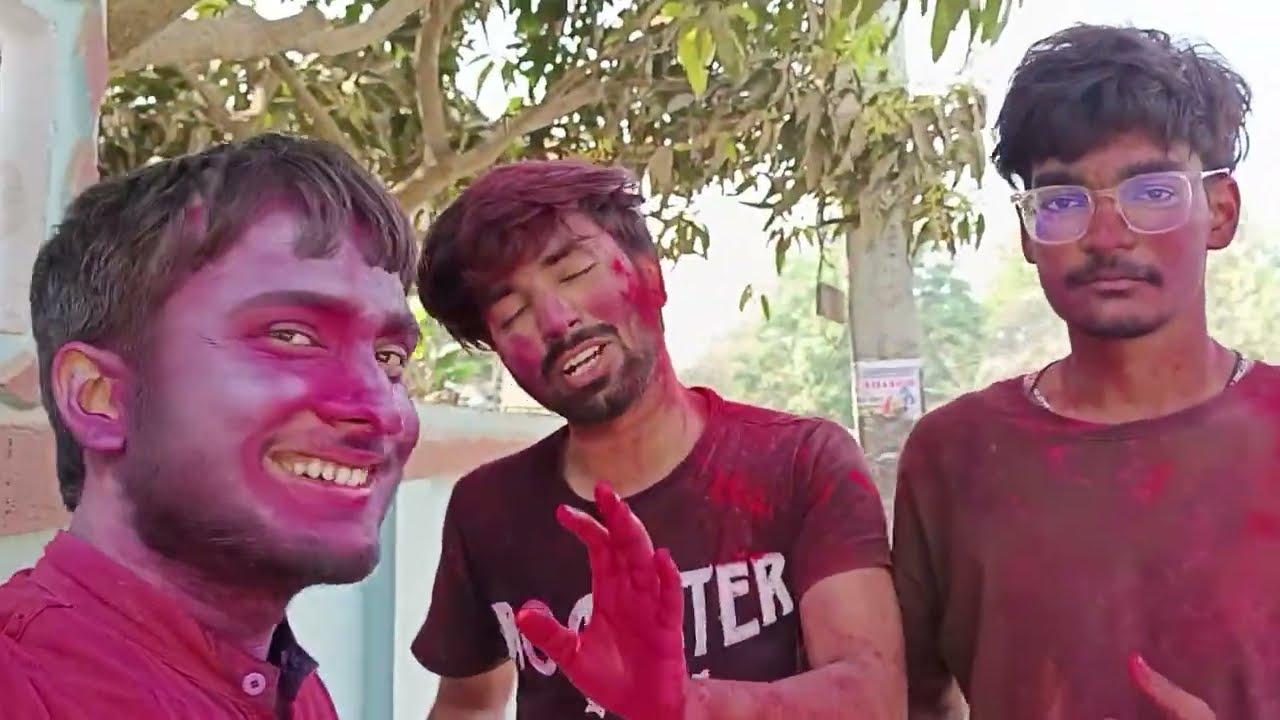 दोस्तों के साथ कपड़ा फार होली 🤣 | Holi Masti With Friends😊 | Holi Masti Vlog 
