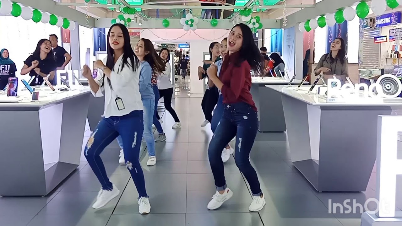 Ari Ari Dance OPPO ITC ROXY MAS