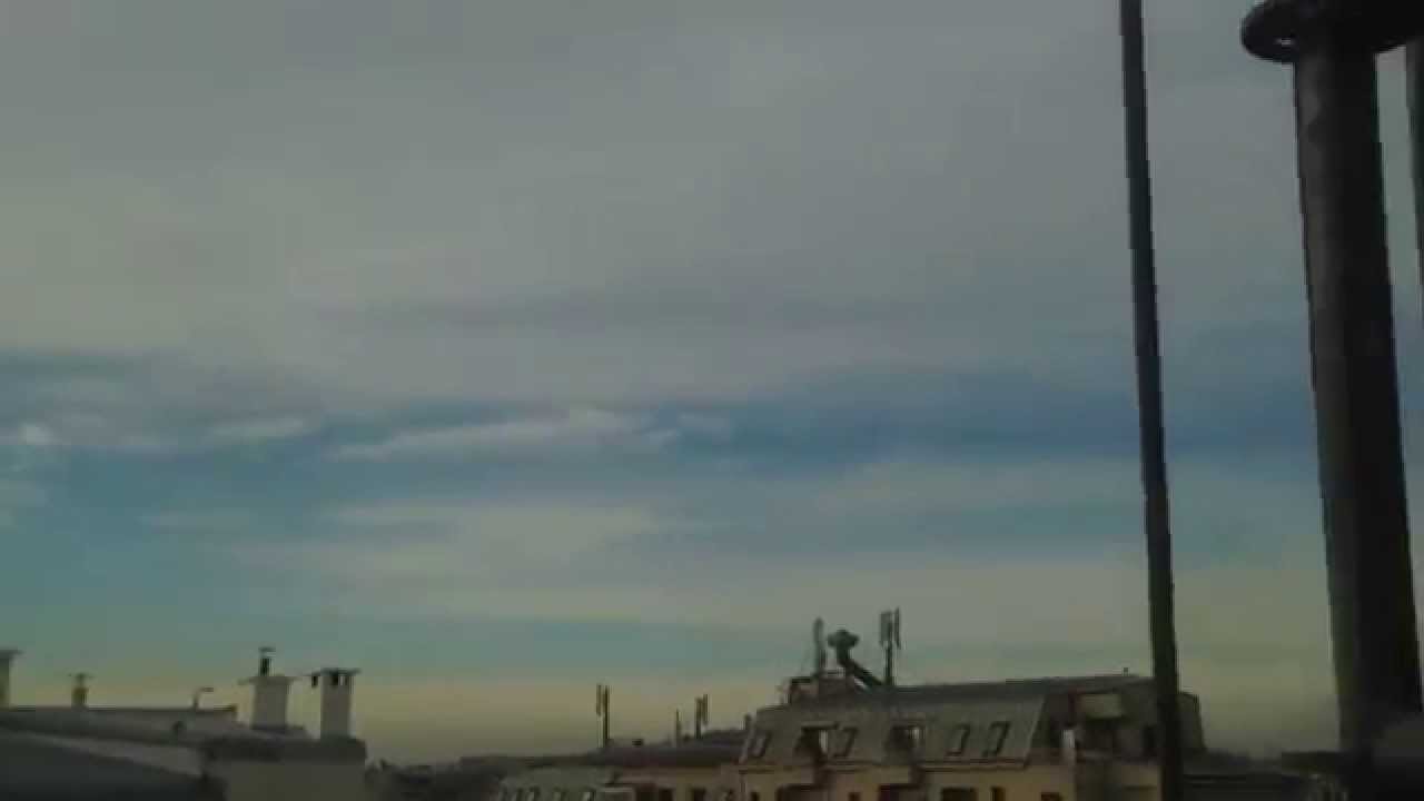 REAL UFO Paris december 2014 VRAI OVNI extraterrestre