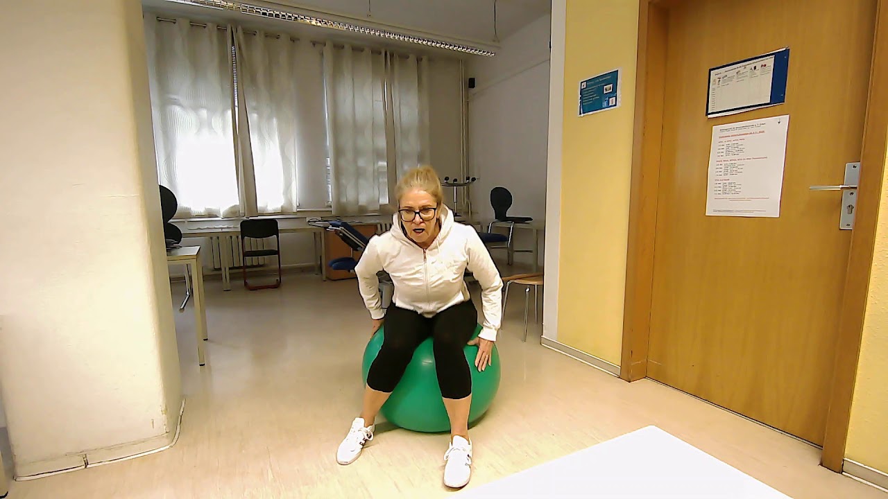 Physiotherapie_ Mobi WS  einfache Übungen/ leichte Kräftigung auf Pezziball Teil 1