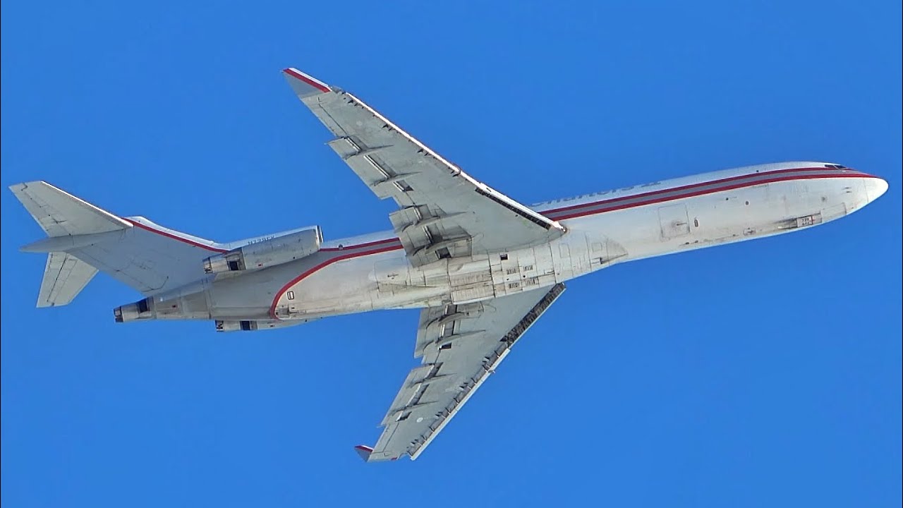 Kalitta Charters B727-264(F) [N729CK] Takeoff at Willow Run Airport
