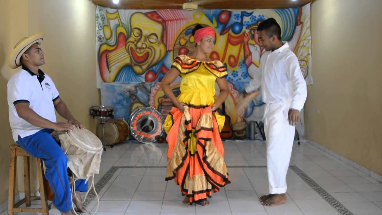 REGIÓN CARIBE : BULLERENGUE