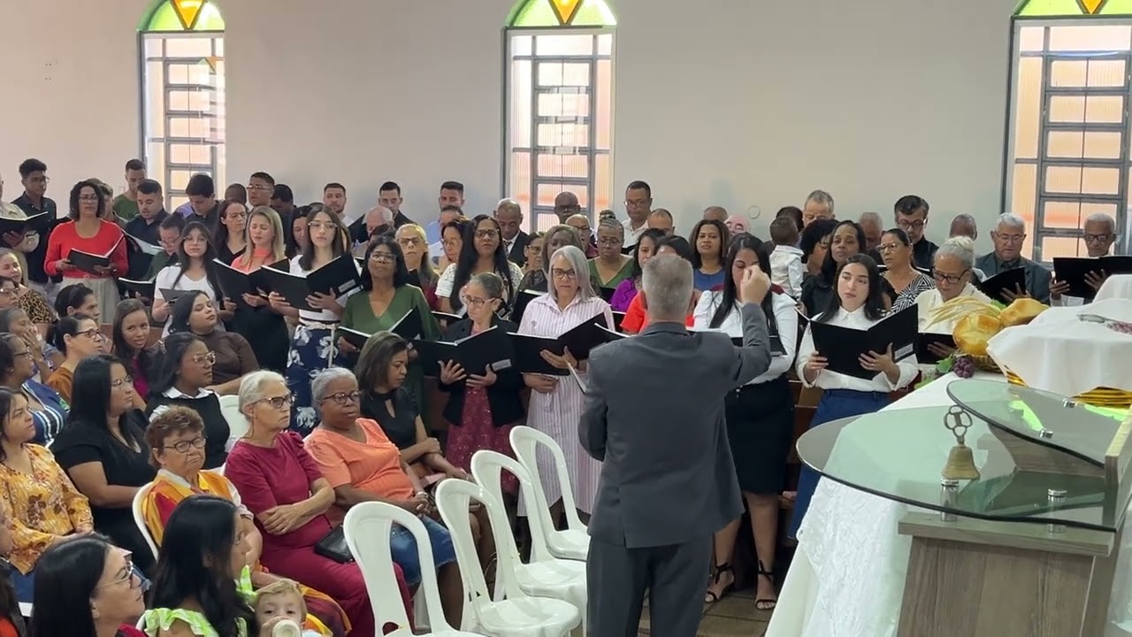 Conversão - (Foi na Cruz) Lindo Louvor - Coral Brilho Celeste AD Itabira - Regência: Hélio Magalhães