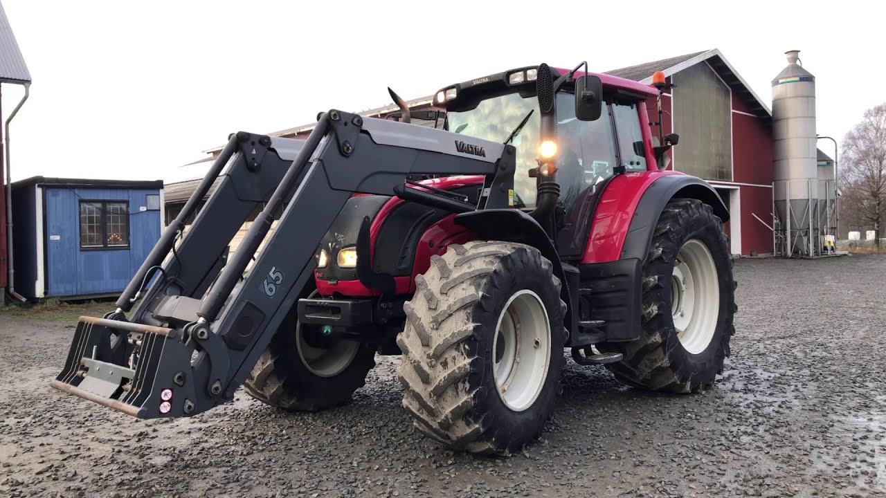Köp traktor Valtra N 142 Direct med lastare på Klaravik