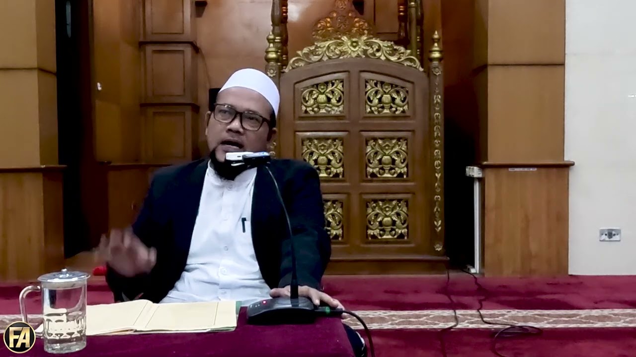 KH. Miftahuddin Hamdani.