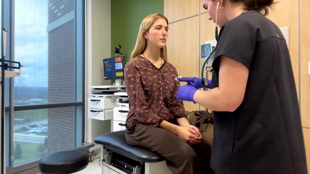 414 - Unintentional ASMR - Assessment / Exam / Head to Toe