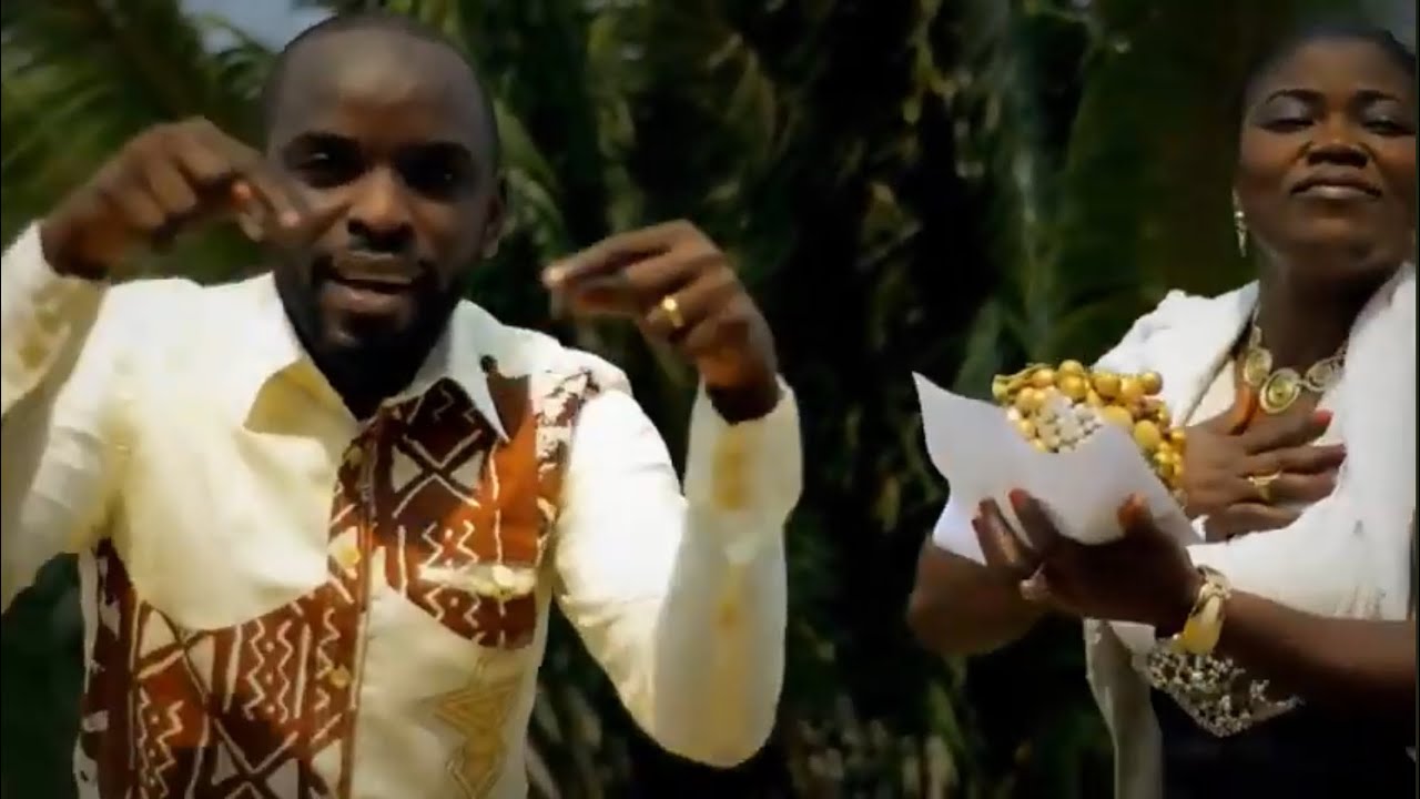 Fr Guelord Matata - Gloire à Toi Masiya ( Clip Officiel )
