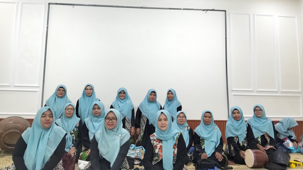 Pengajian Malam Minggu Pahing Hadroh Tanzila Saffana Sanggrahan Wedomartani #sholawat #pengajian #