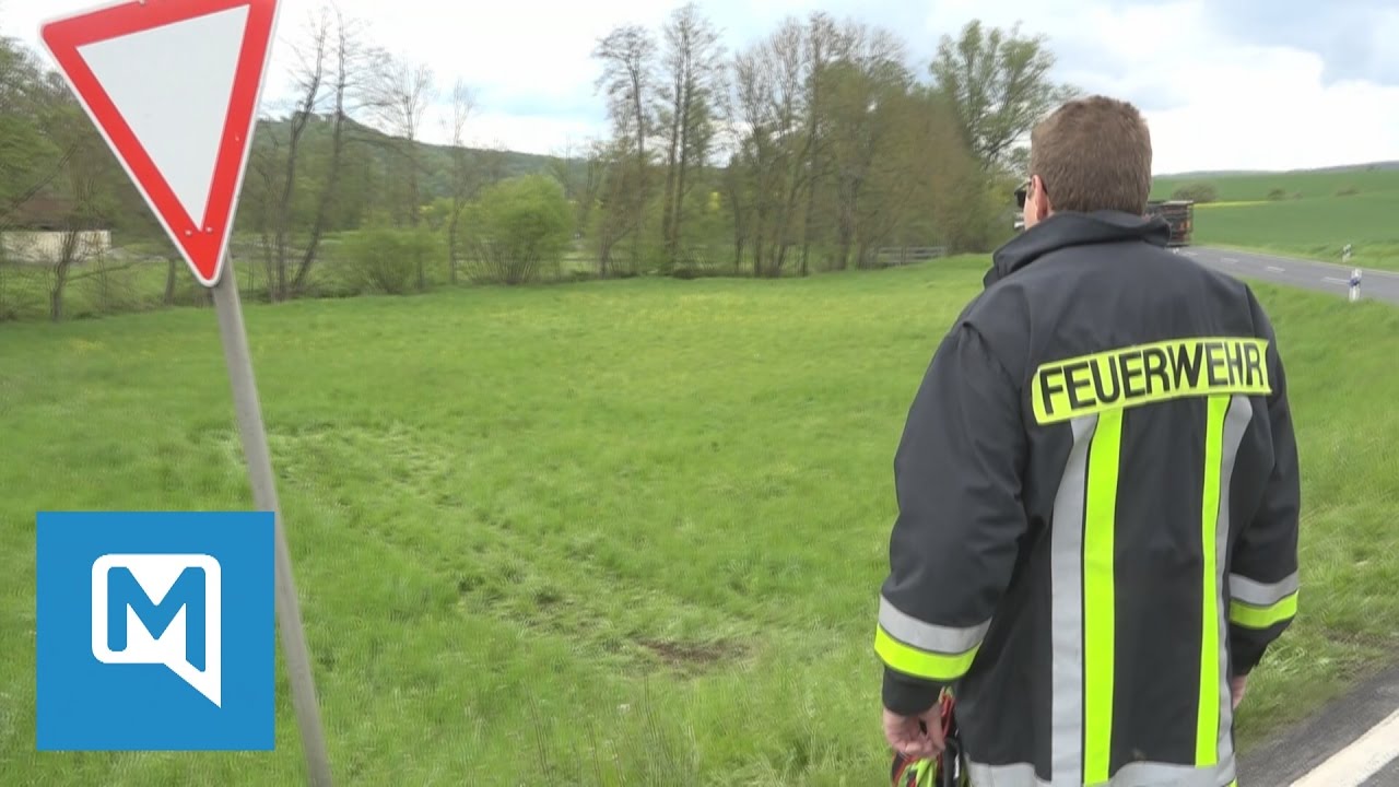 Unfassbar: Feuerwehrmann hilft bei Unfall und wird selbst zum Opfer