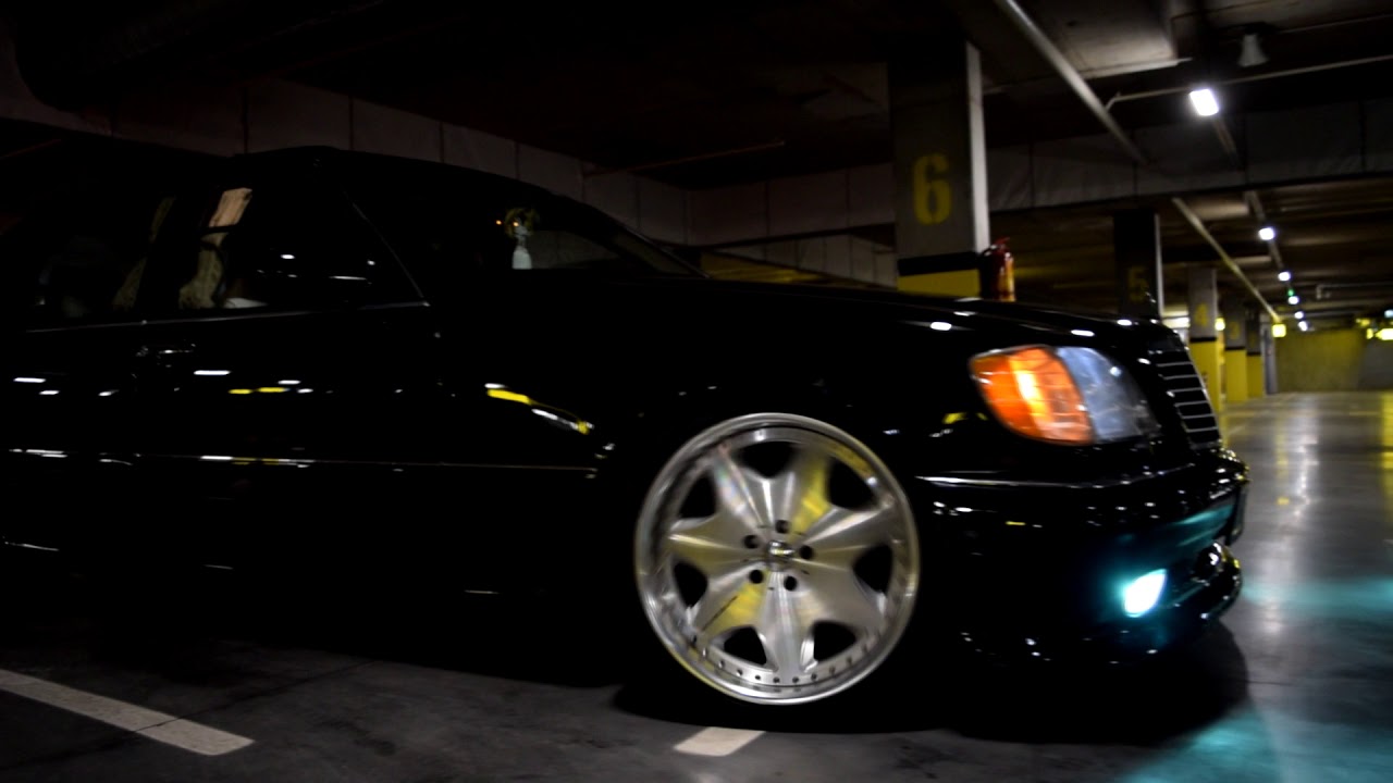Kaunas city nights. W140 and E36 showdown