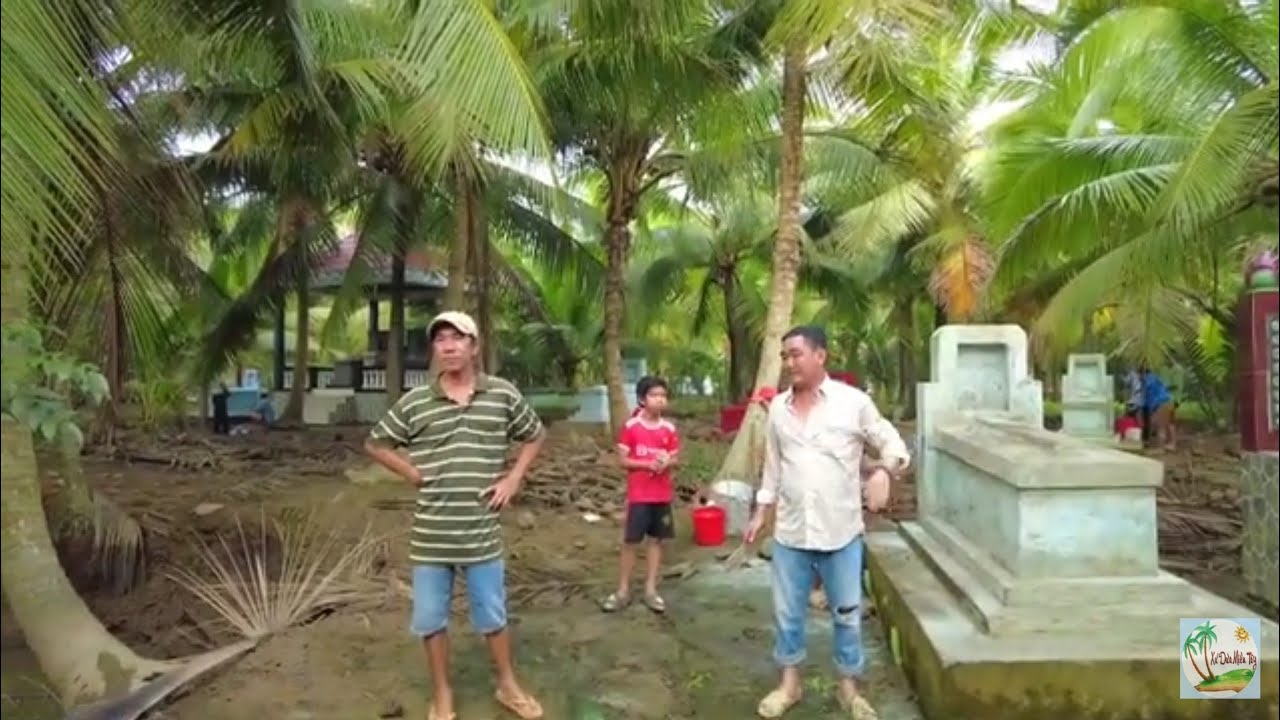 Hai cha con đi tảo mộ ông bà ngày tết l XỨ DỪA MIỀN TÂY