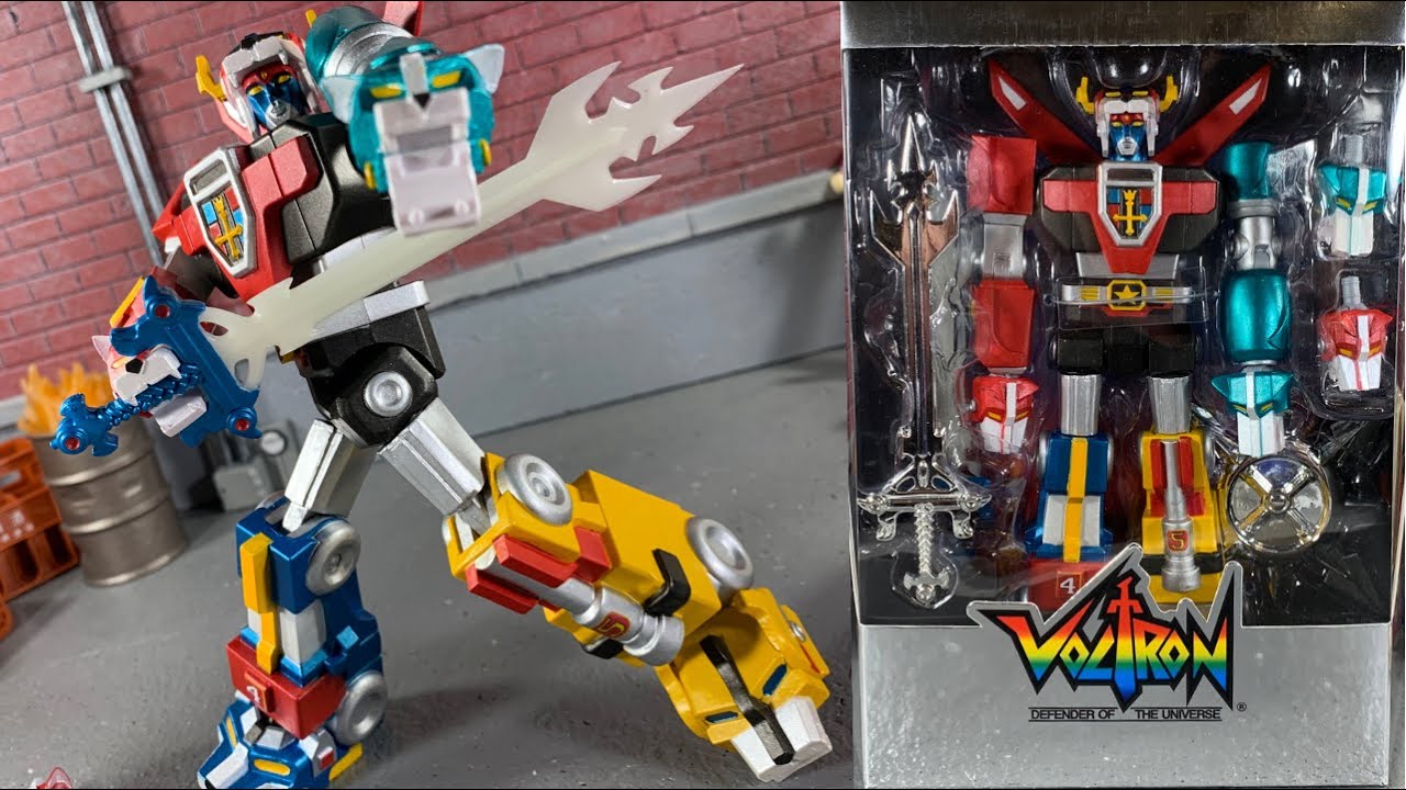 Super 7 Ultimates Classic Chrome Voltron Defender Of The Universe Action Figure Review