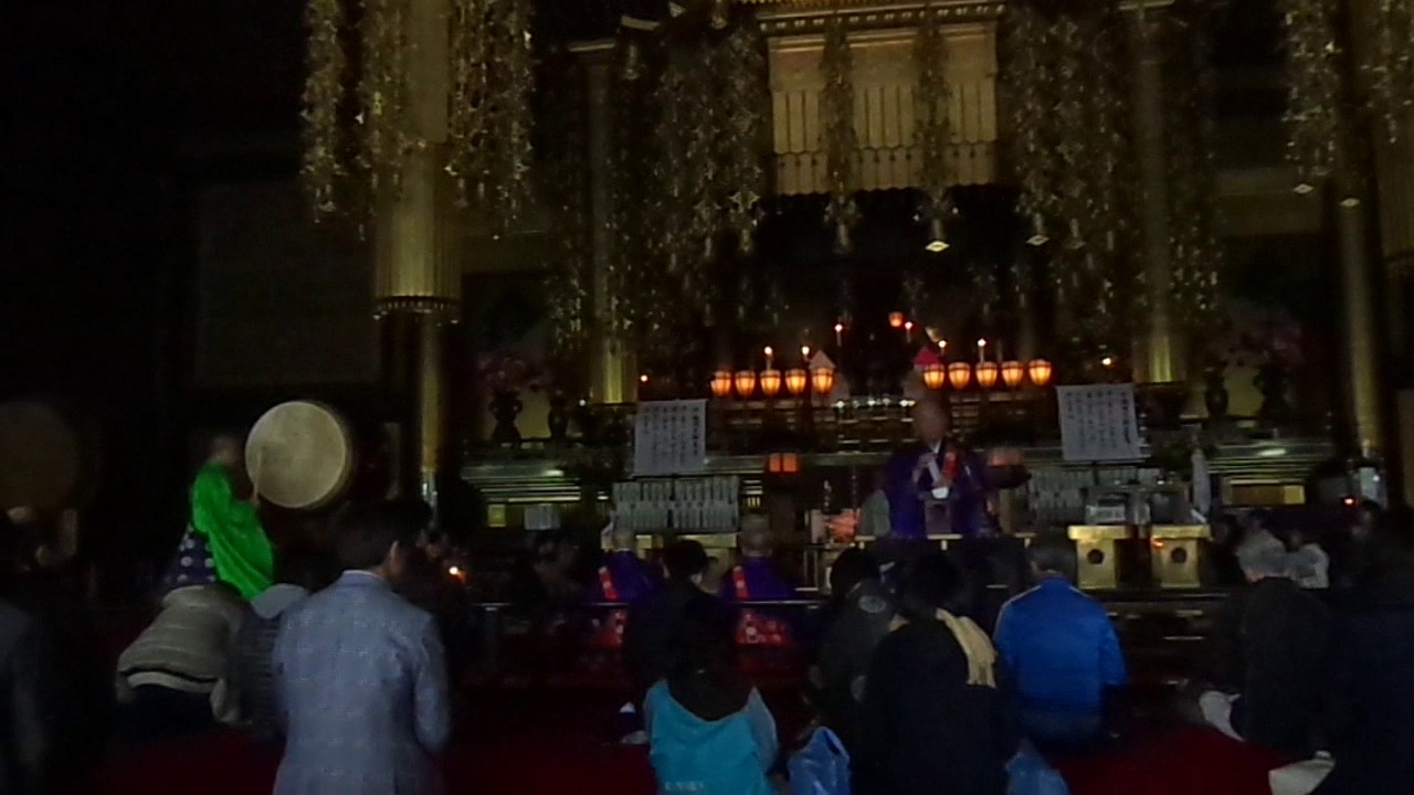 Filming of a Goma (fire ritual) at the Buddhist temple Fukagawa Fudo-do