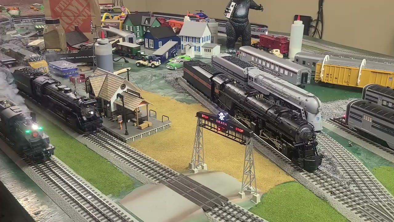 Running some trains and rambling #modeltrainlayout