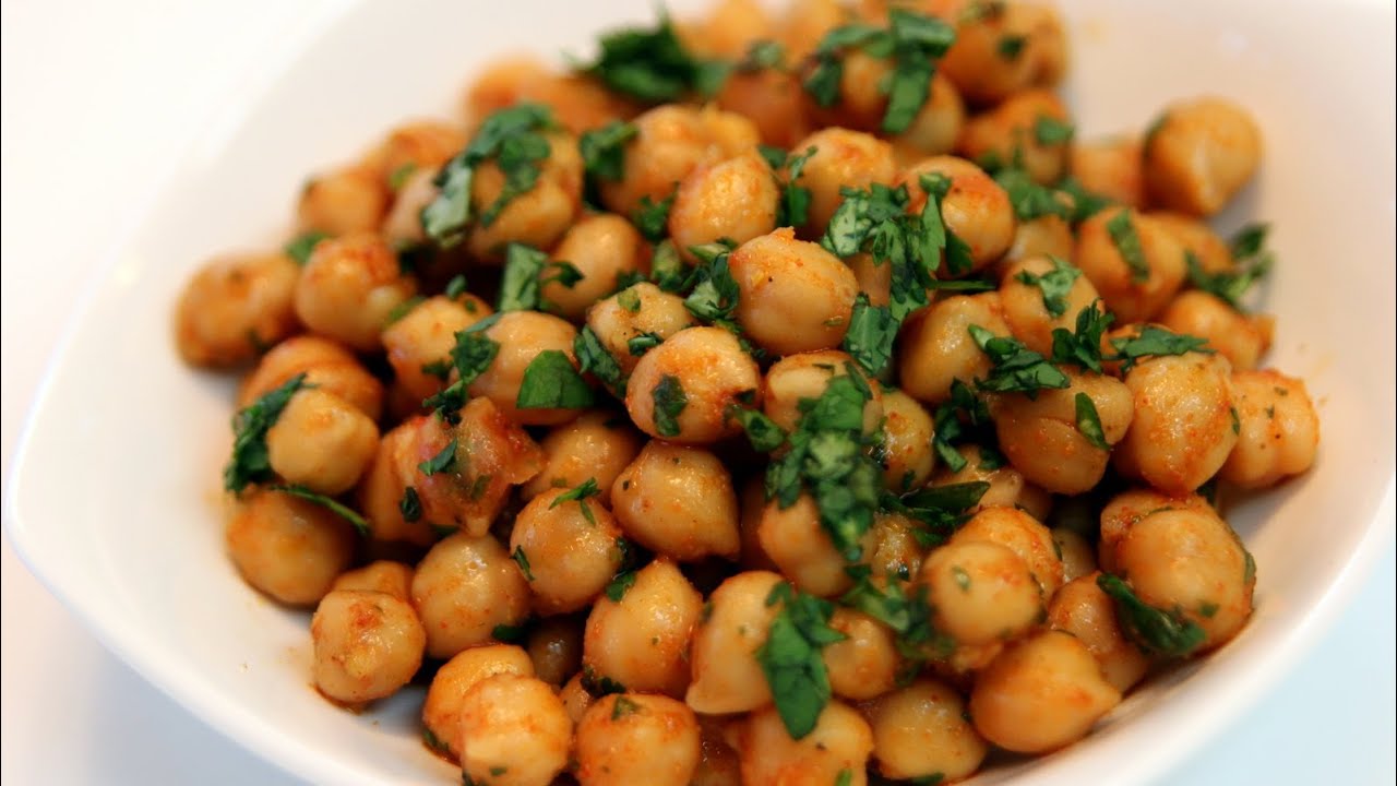 Chickpea Salad Moroccan Style Recipe - CookingWithAlia - Episode 316