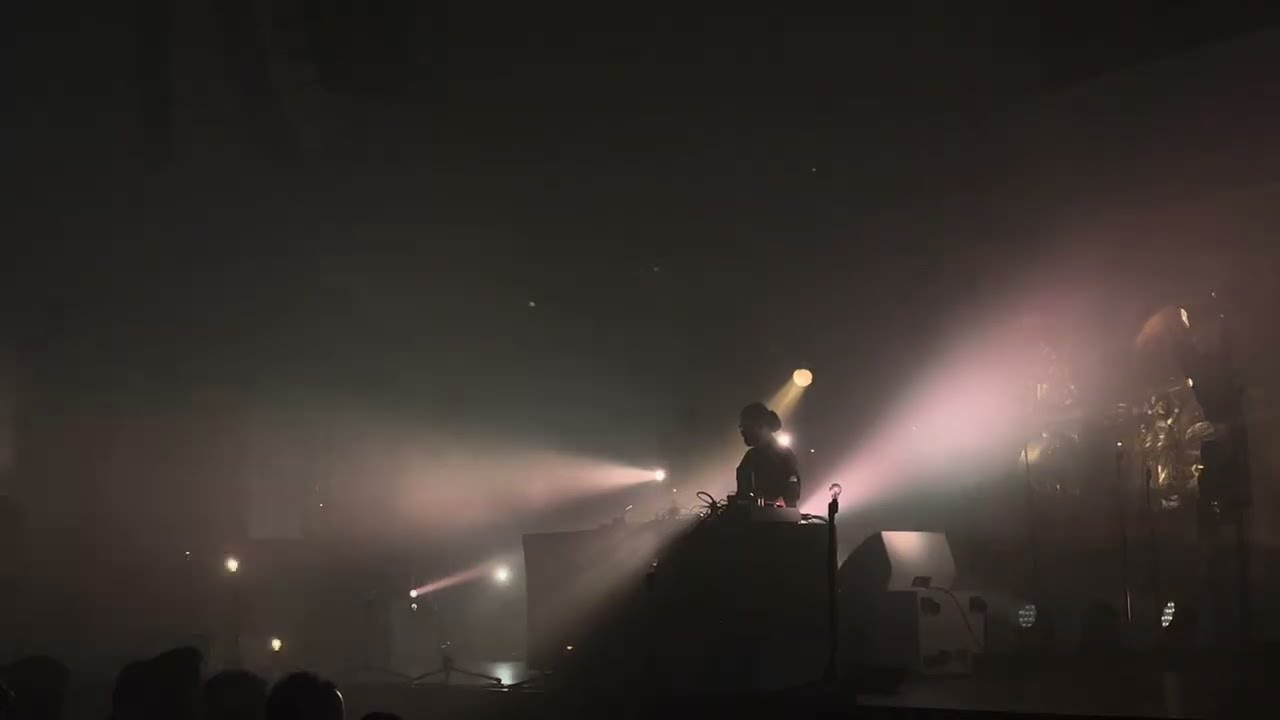Alessandro Cortini - Nati Infiniti (Live @ Hackney Church, London)