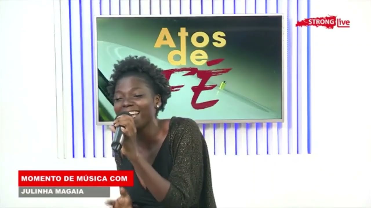 JULINHA MAGAIA no atos de fé. cortes#